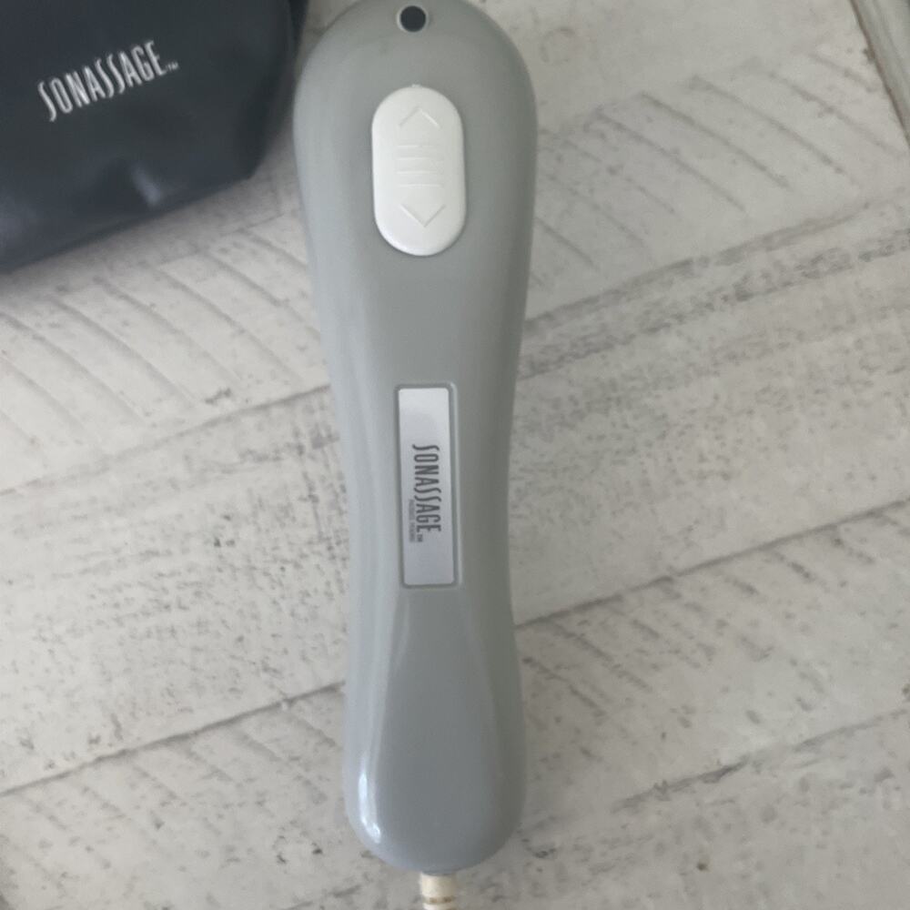 Vintage Sonassage Sonic Pain Reliever Vibrate Handheld Body Massager w/ 3 Heads - Picture 2 of 8